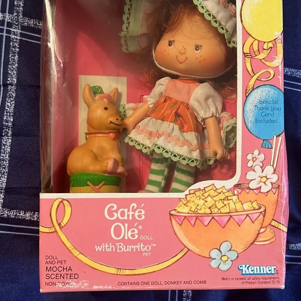 Strawberry Shortcake Cafe Ole Party Pleaser, NRFB